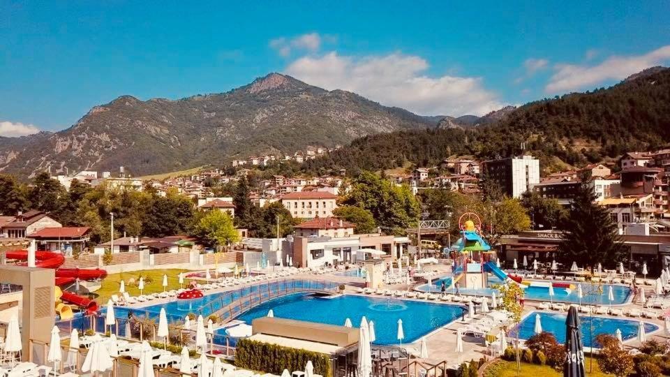 Spa Hotel Persenk Devin Pokoj fotografie The village of Potamós